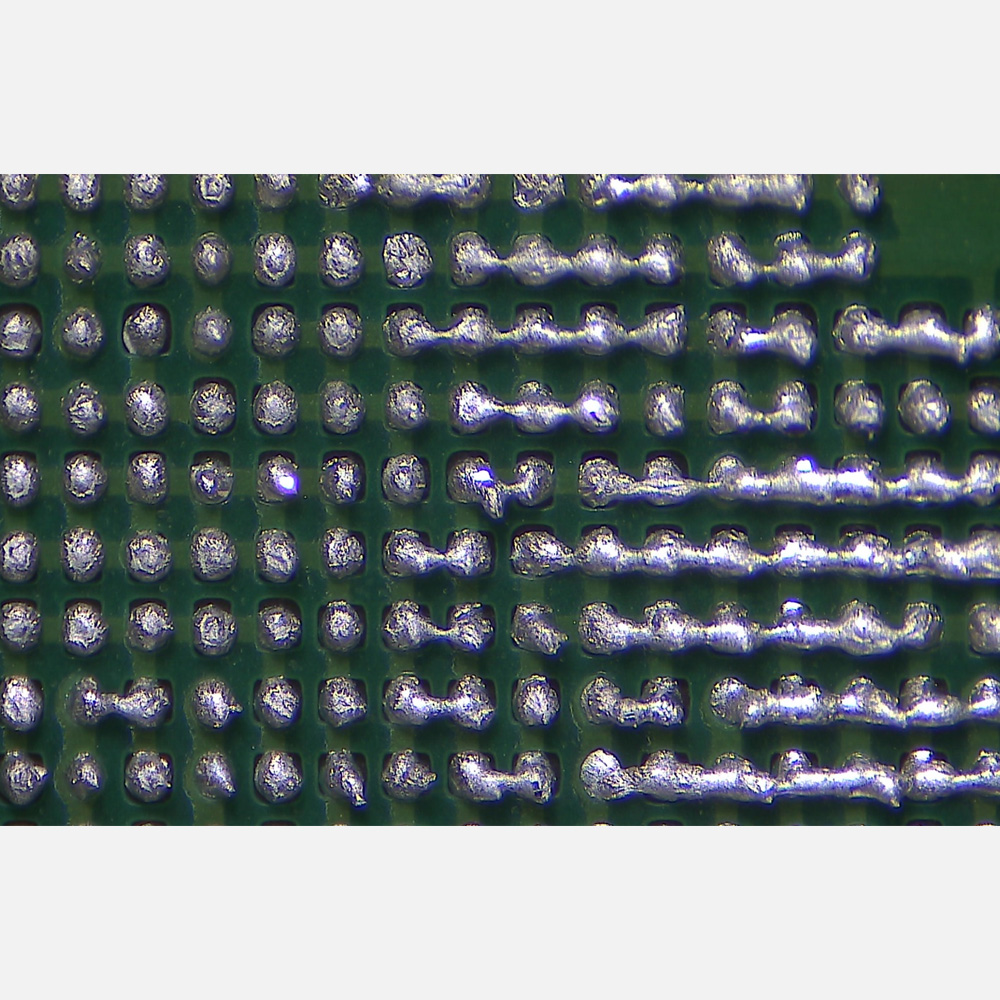 加热取下BGA，底部锡球洁净度情况